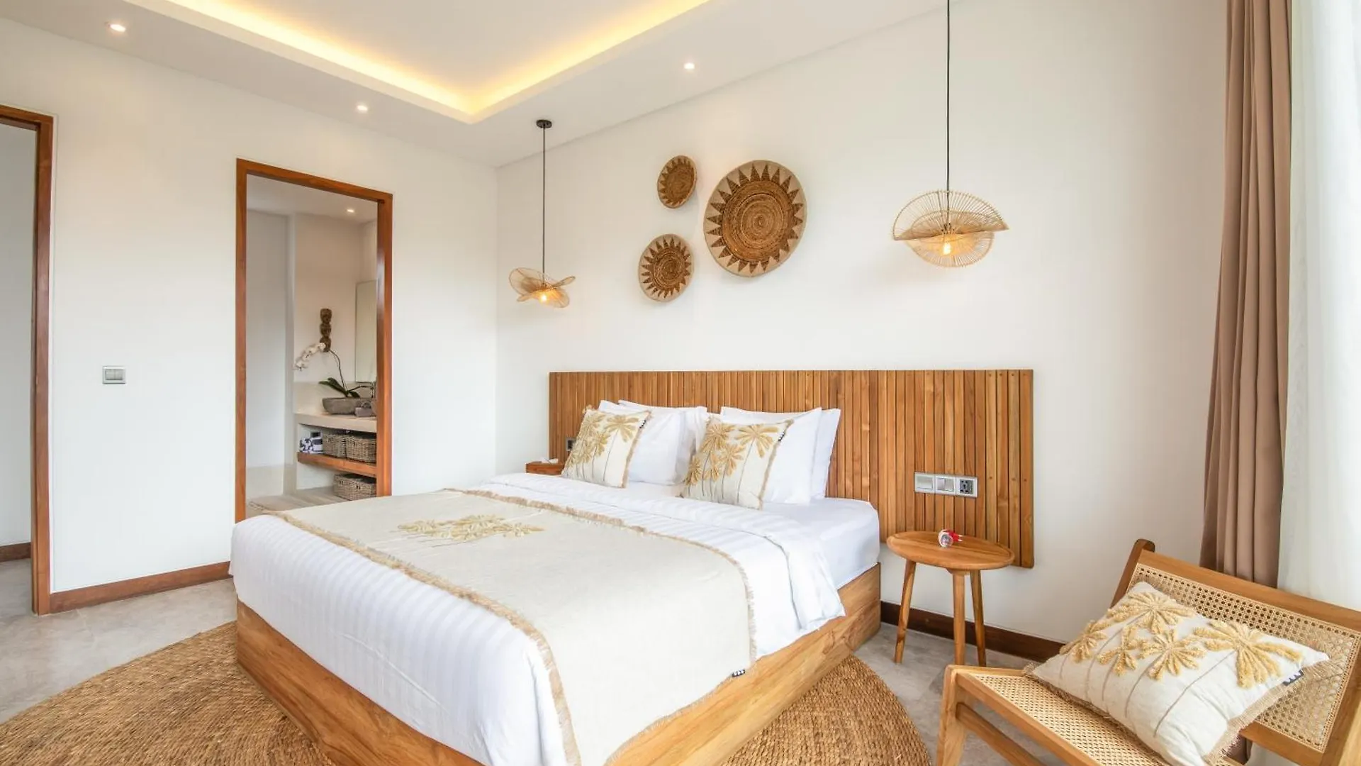 Coastal Elegance 4Br Villa, 400M To Finns, 0*, Canggu (Bali) Indonesia