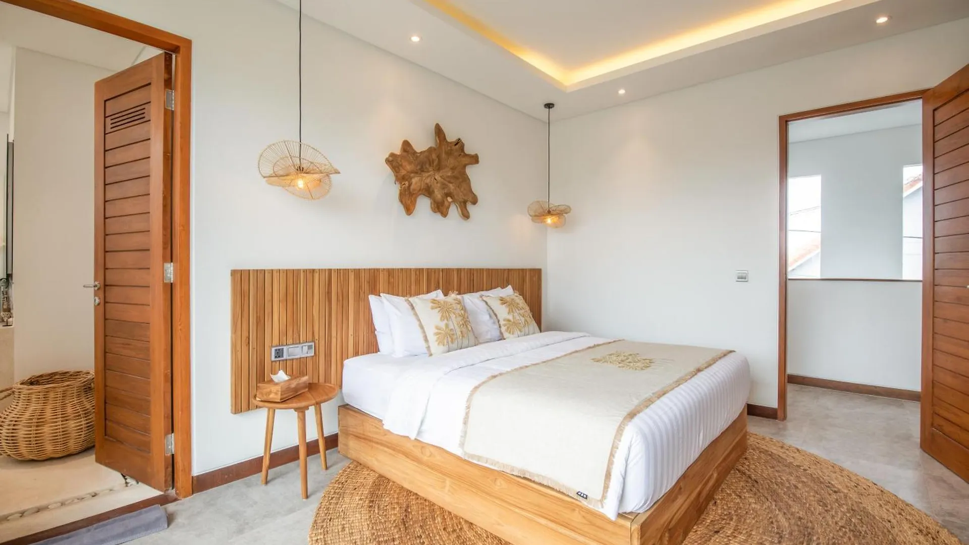 Coastal Elegance 4Br Villa, 400M To Finns, Villa Canggu (Bali)
